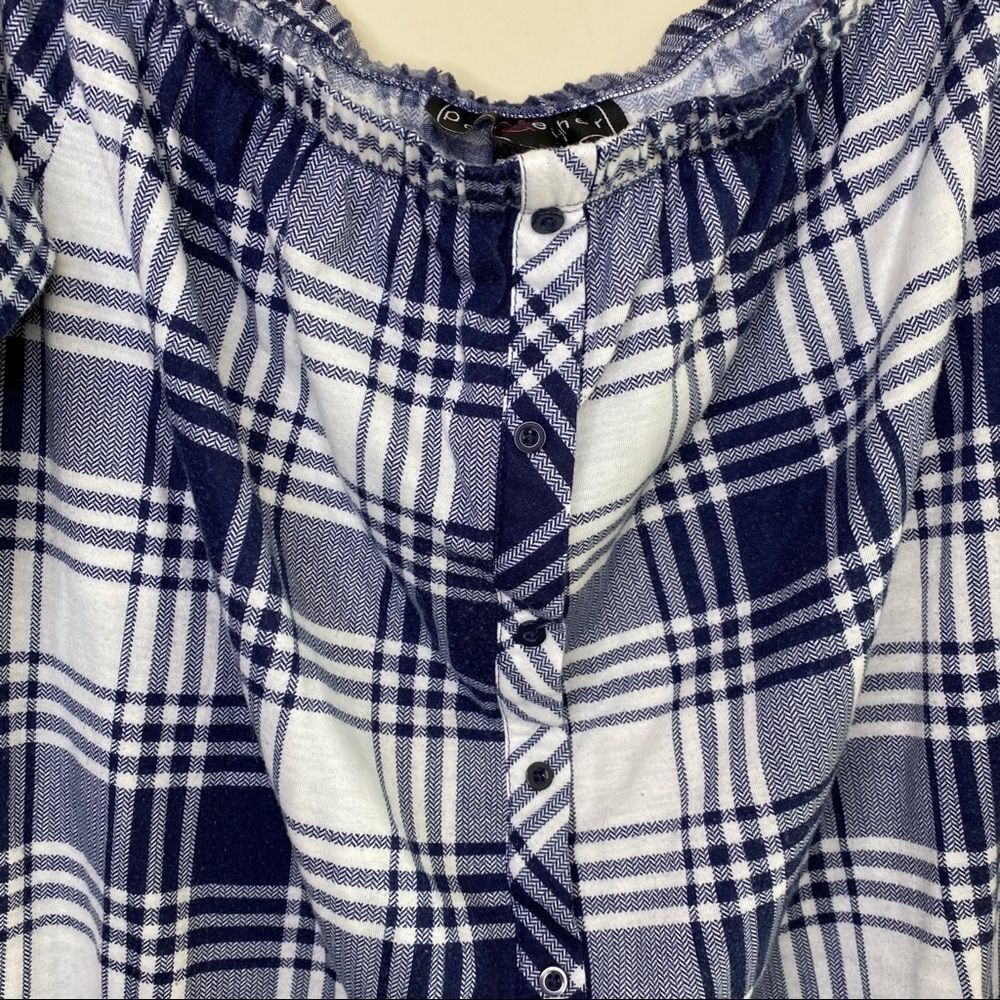 Off Shoulder Blue plaid shirt size 2X - Picture 3 of 7